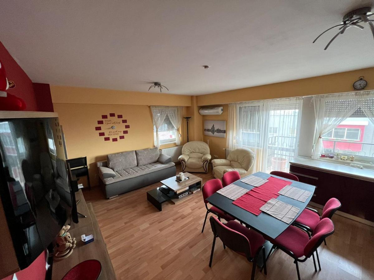 Bgd Home Oradea Bagian luar foto