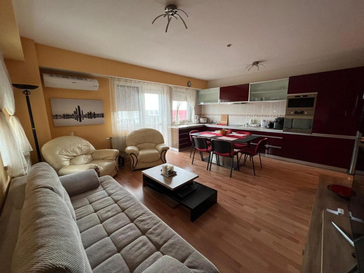 Bgd Home Oradea Bagian luar foto