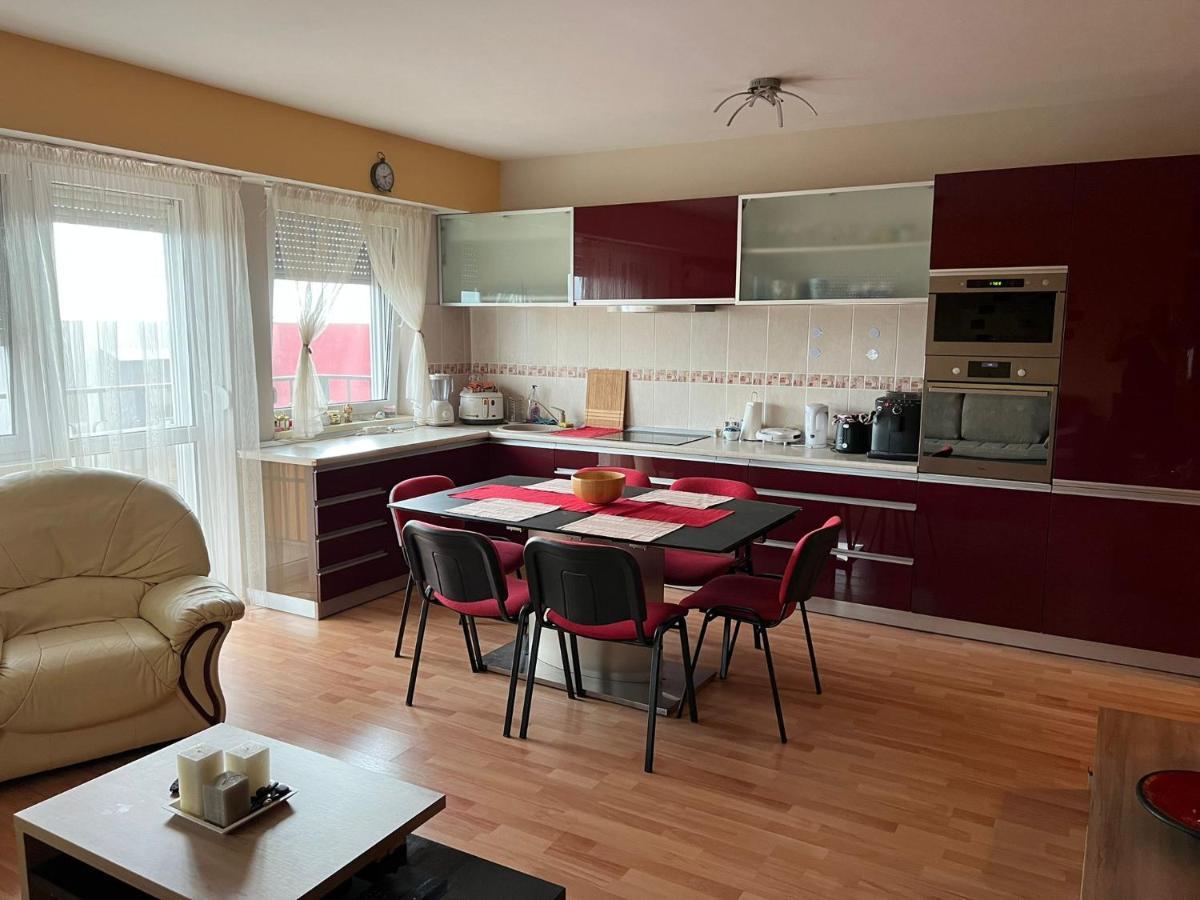 Bgd Home Oradea Bagian luar foto